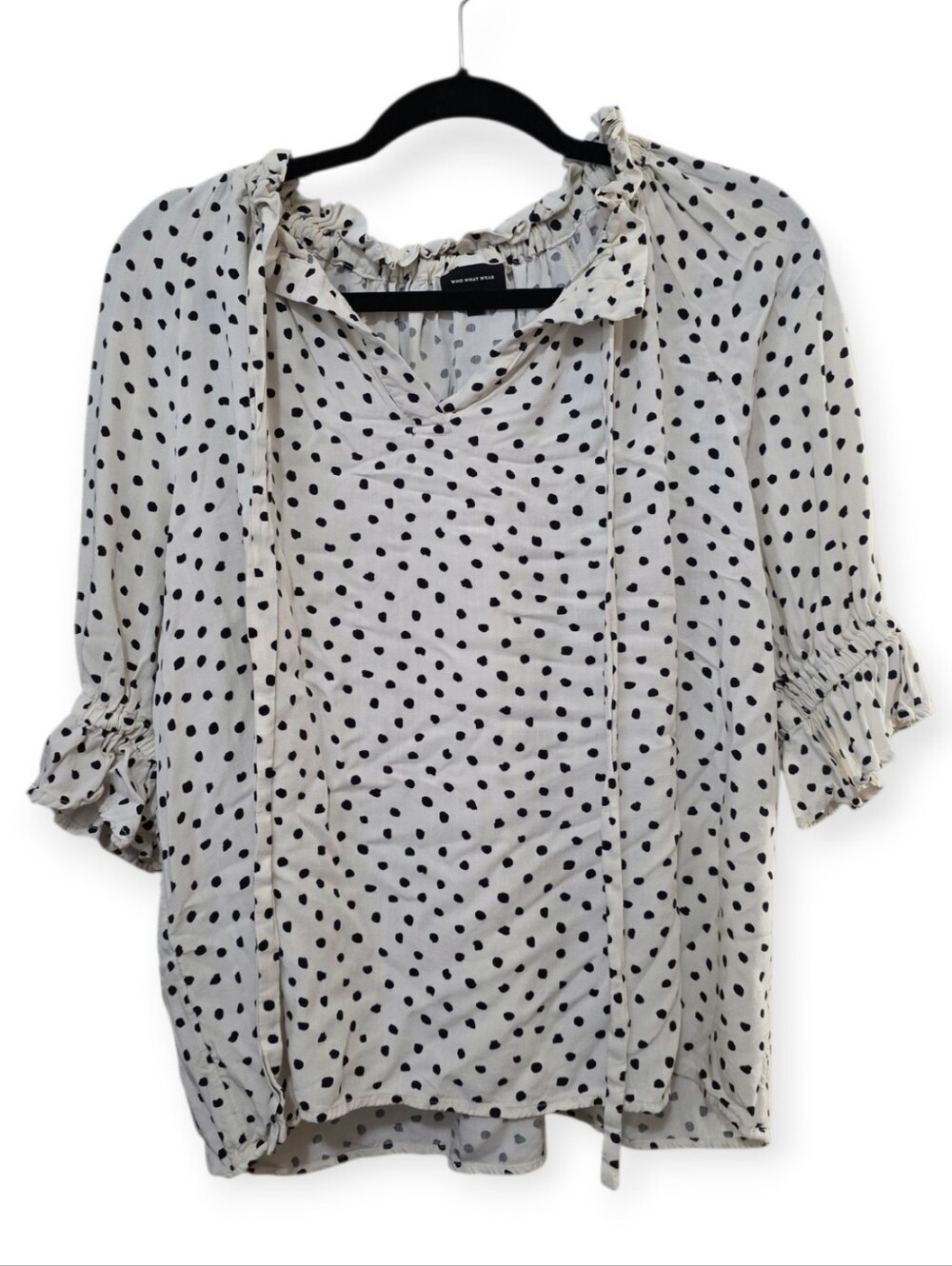 Who What Wear White Black Dalmatian Spot Ruffle Blouse Size L - Picture 2 of 5